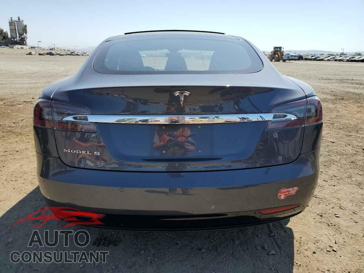 TESLA MODEL S 2016 - 5YJSA1E26GF158067