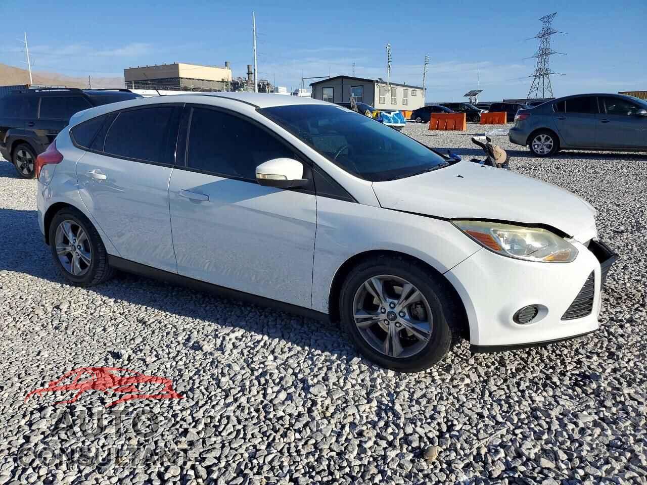 FORD FOCUS 2013 - 1FADP3K26DL363135