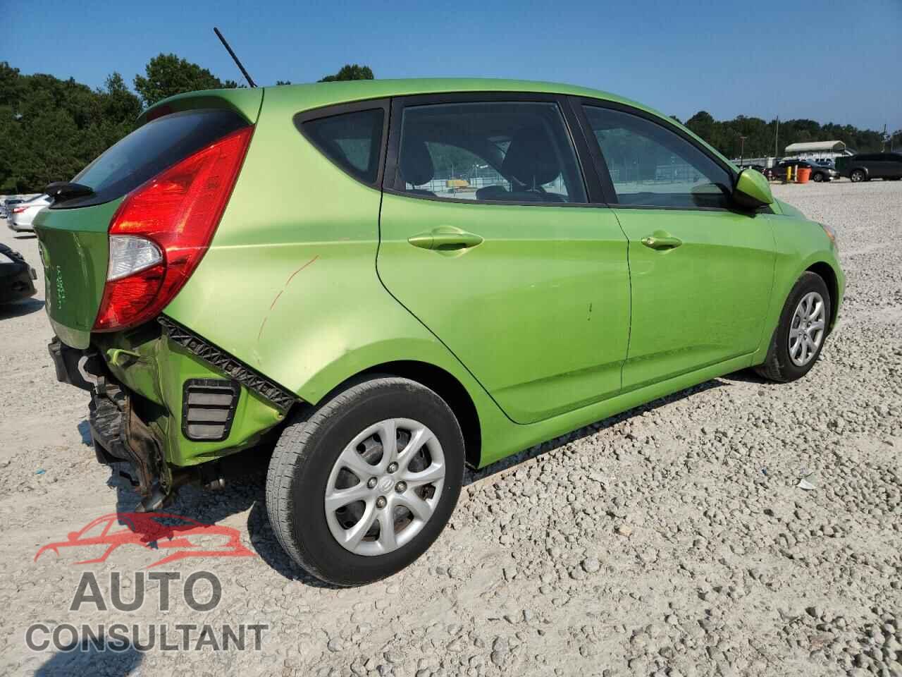 HYUNDAI ACCENT 2013 - KMHCT5AE4DU072521