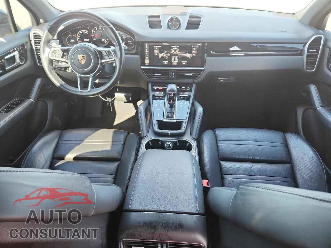 PORSCHE CAYENNE 2019 - WP1AA2AY2KDA18382