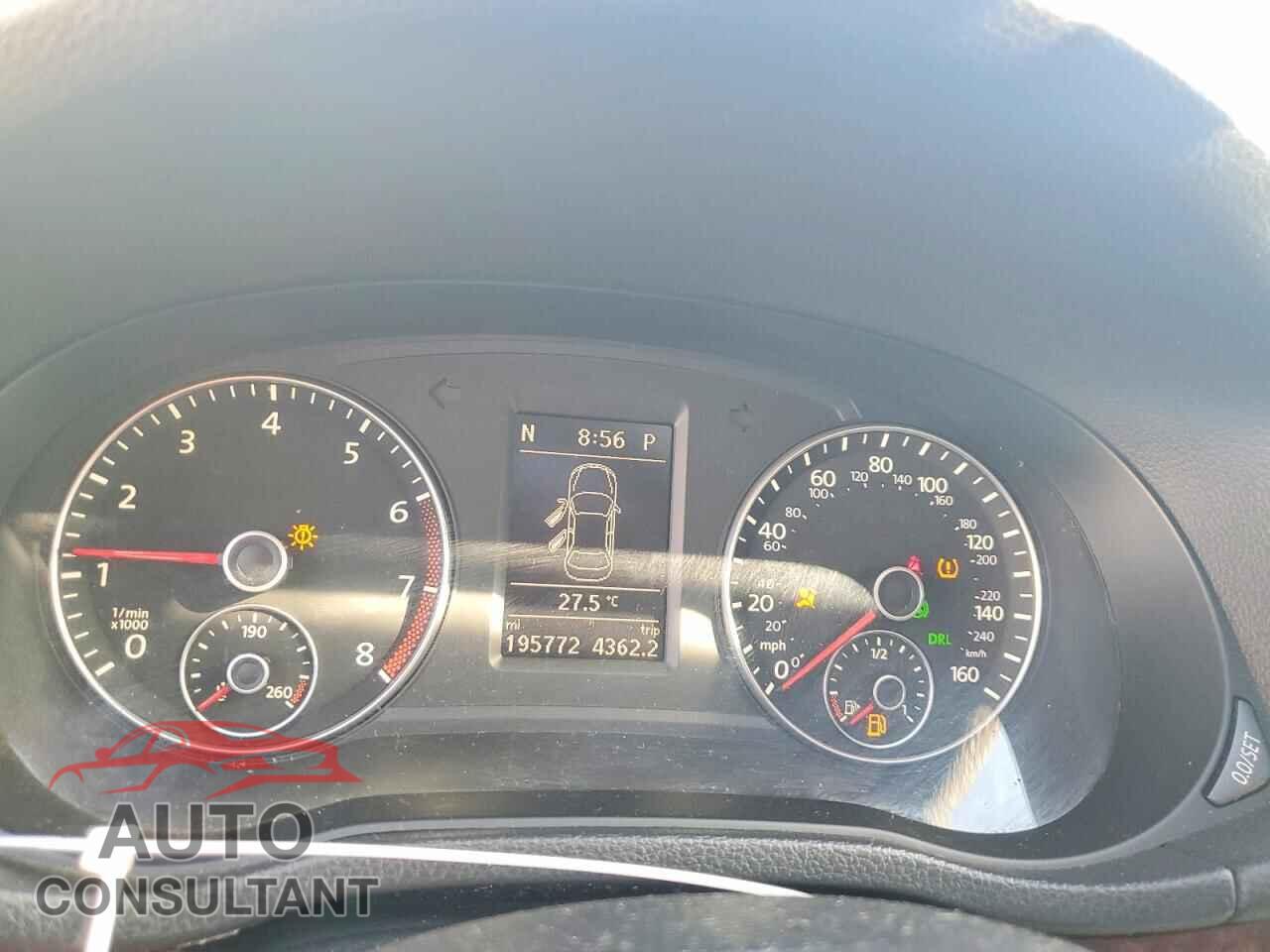 VOLKSWAGEN PASSAT 2013 - 1VWCH7A30DC097175