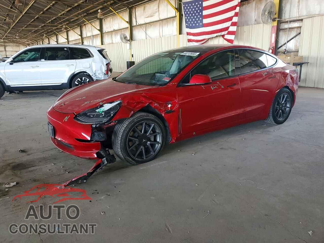 TESLA MODEL 3 2021 - 5YJ3E1EA5MF054066