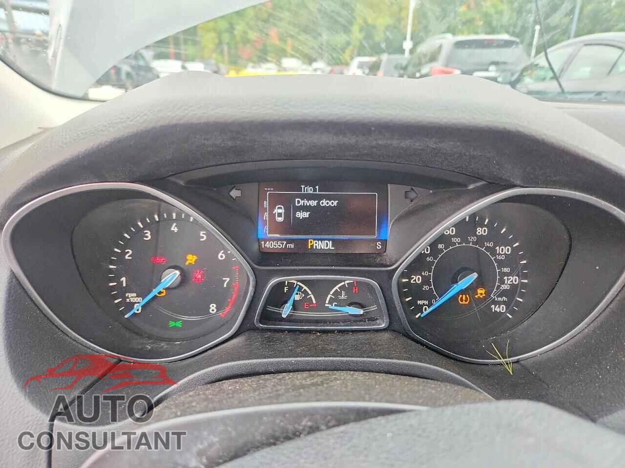 FORD FOCUS 2015 - 1FADP3F20FL292687