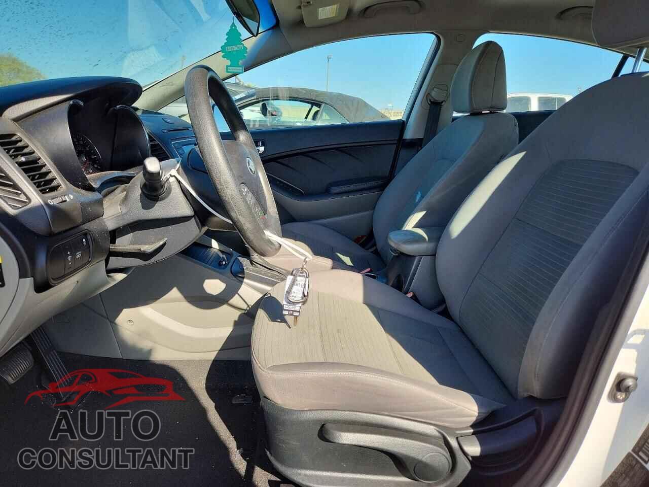 KIA FORTE 2014 - KNAFX4A60E5241452