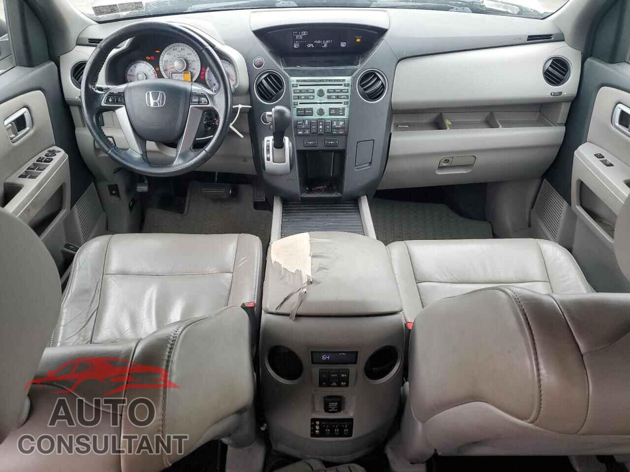 HONDA PILOT 2011 - 5FNYF4H61BB104258