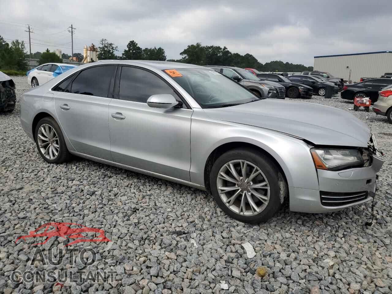 AUDI A8 2013 - WAUAGAFD0DN010548
