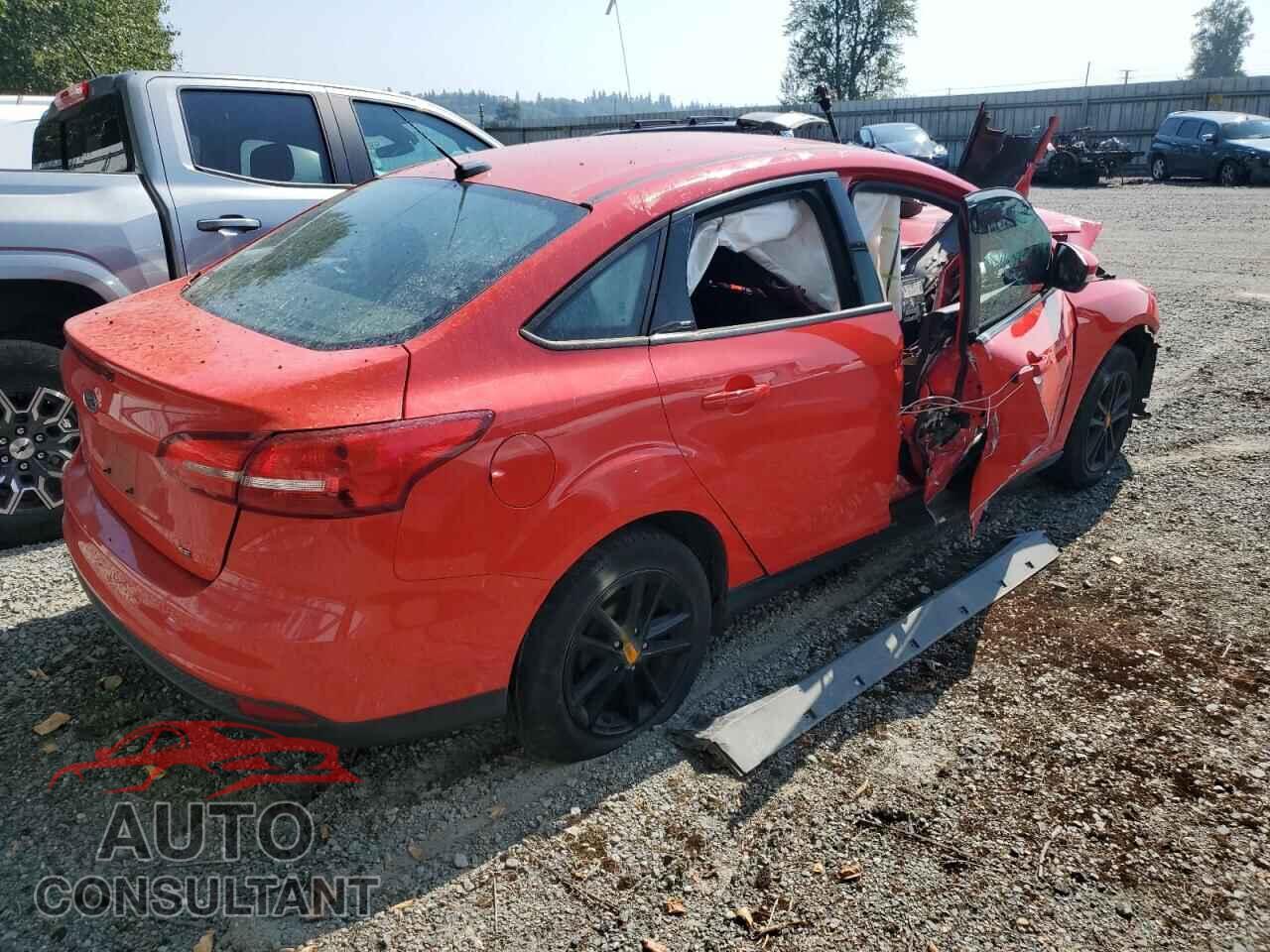 FORD FOCUS 2017 - 1FADP3F23HL211698