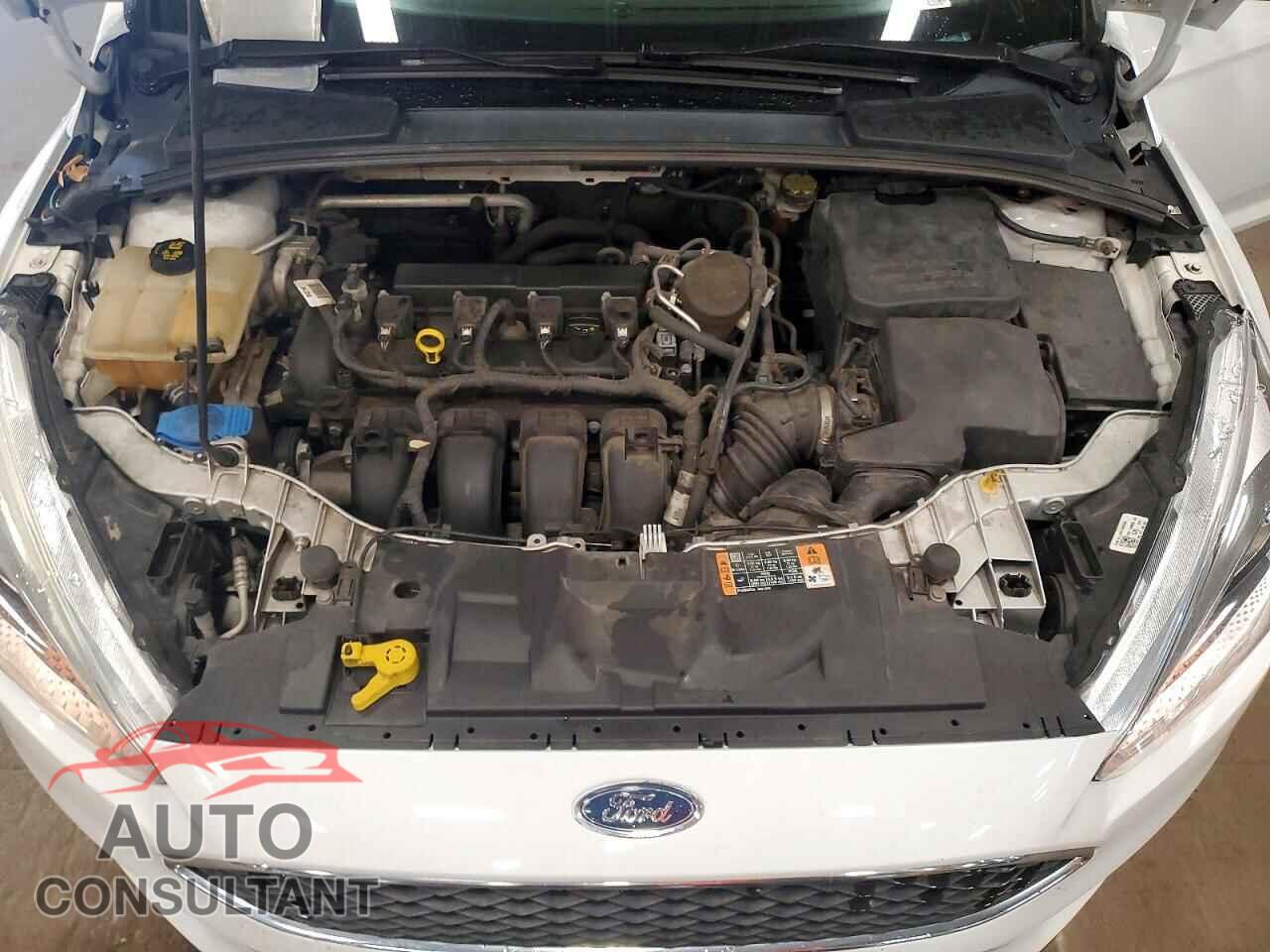 FORD FOCUS 2016 - 1FADP3F22GL255321