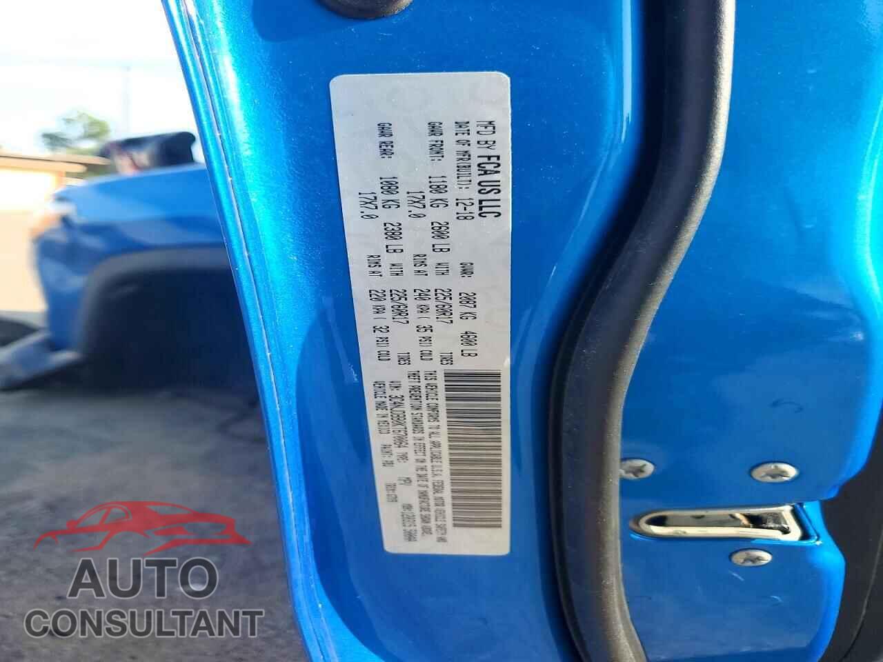 JEEP COMPASS 2019 - 3C4NJDBB0KT670064