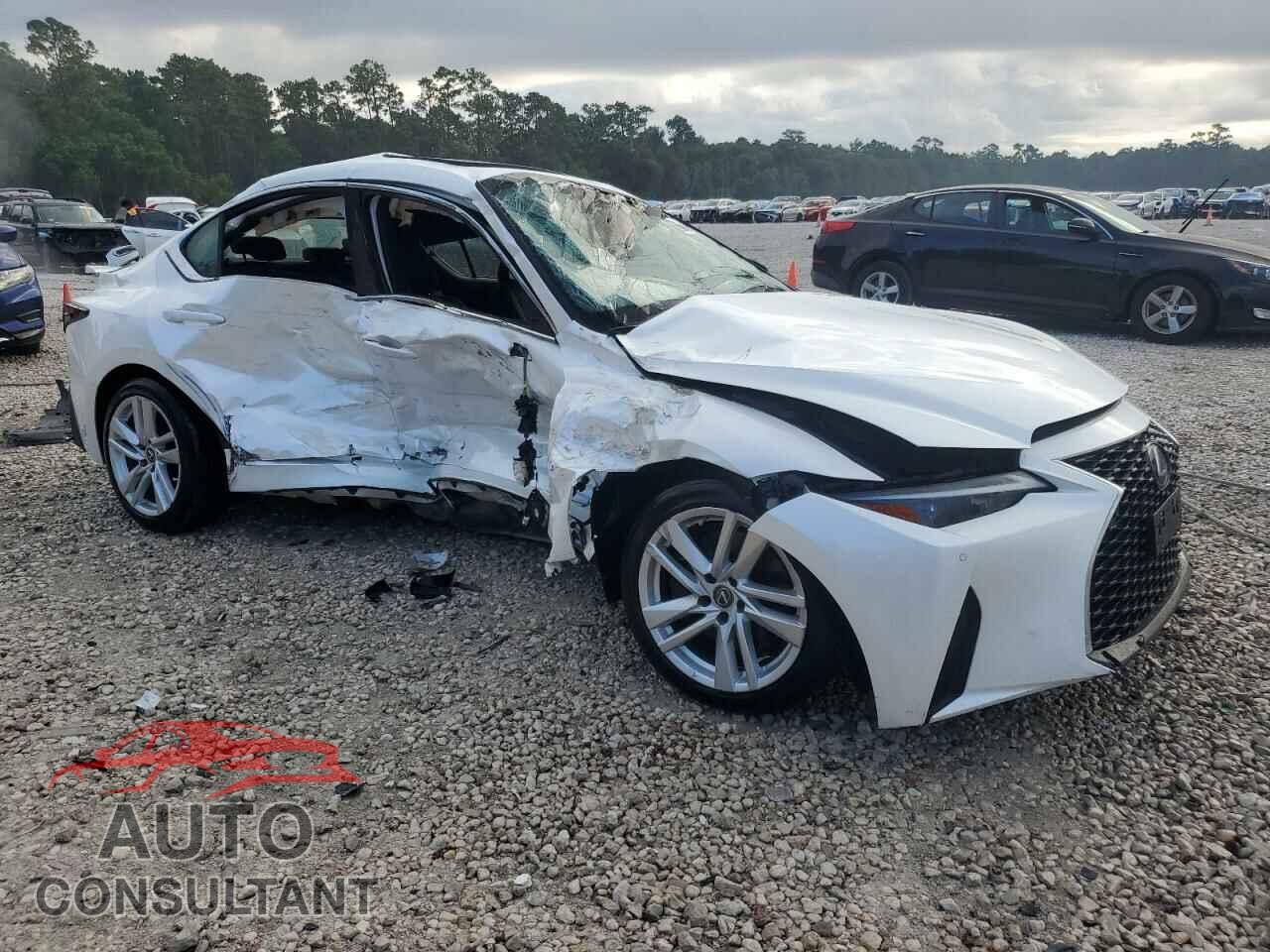 LEXUS IS 2021 - JTHCA1D20M5117483
