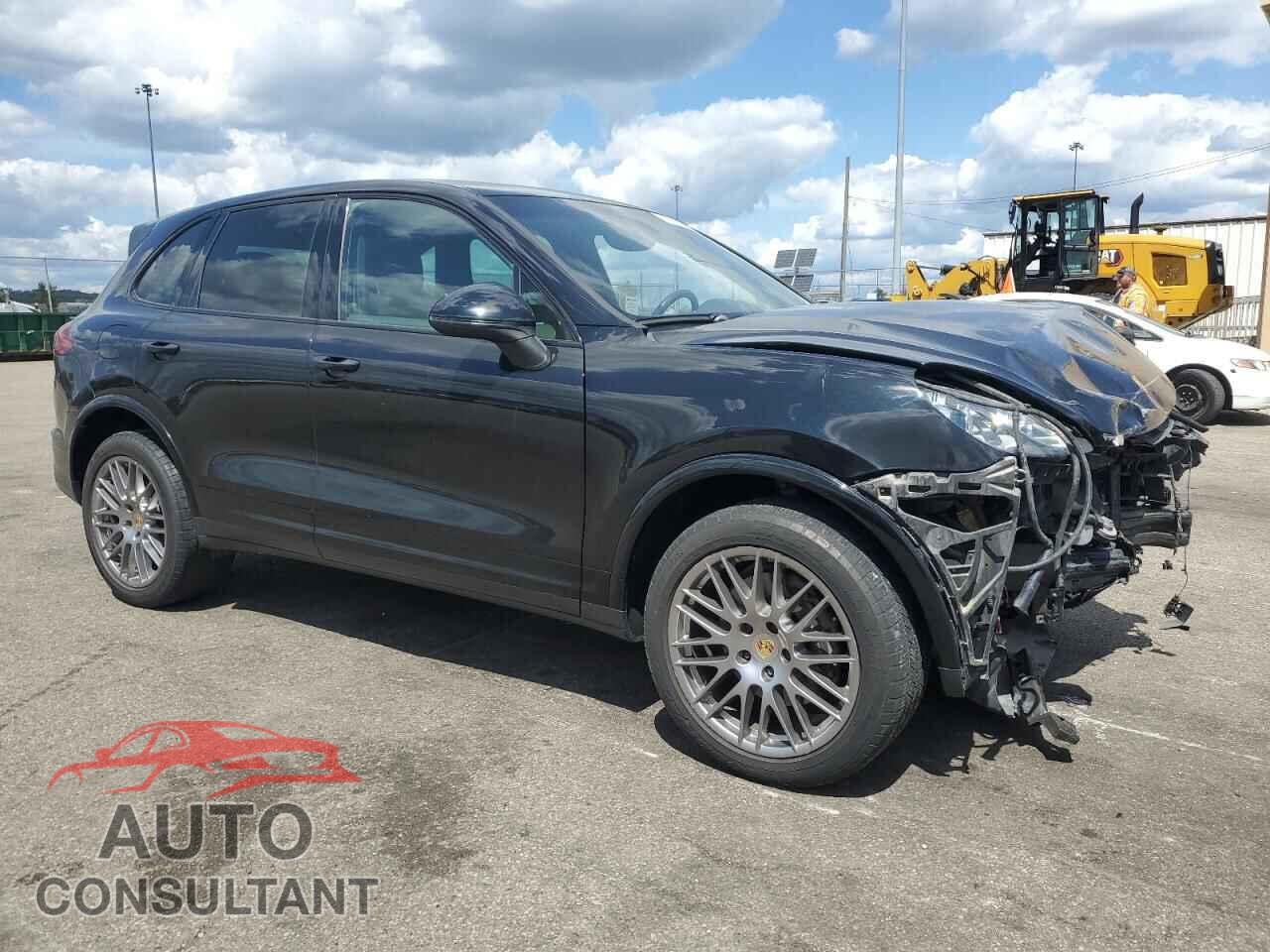 PORSCHE CAYENNE 2017 - WP1AA2A24HKA80687