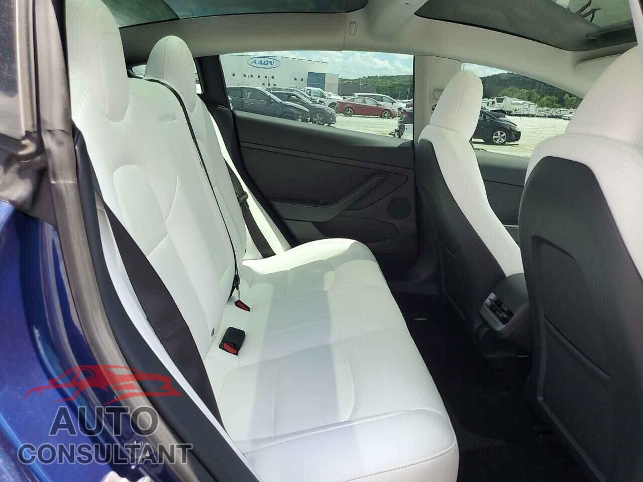 TESLA MODEL 3 2023 - 5YJ3E1EA2PF620172
