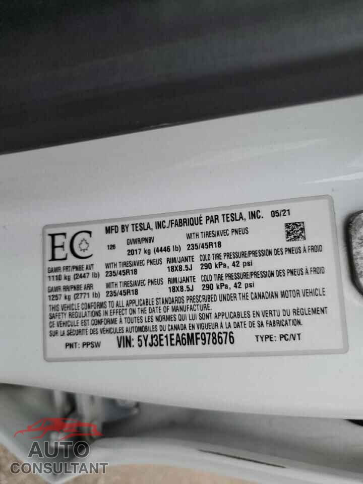TESLA MODEL 3 2021 - 5YJ3E1EA6MF978676