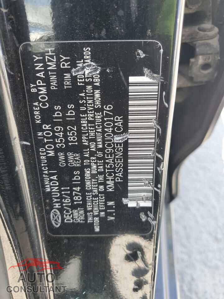 HYUNDAI ACCENT 2012 - KMHCT5AE9CU040176