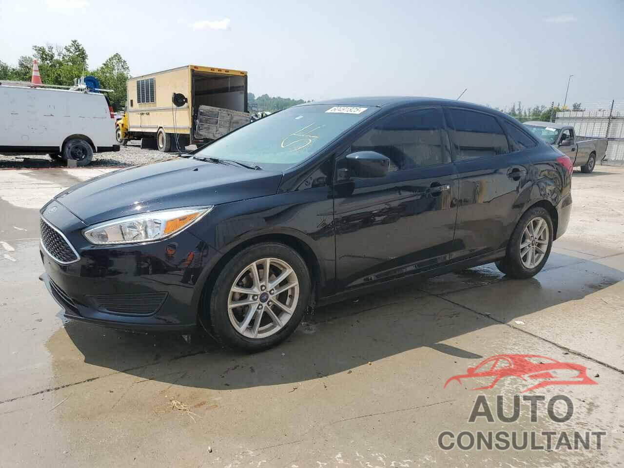 FORD FOCUS 2018 - 1FADP3F28JL240636