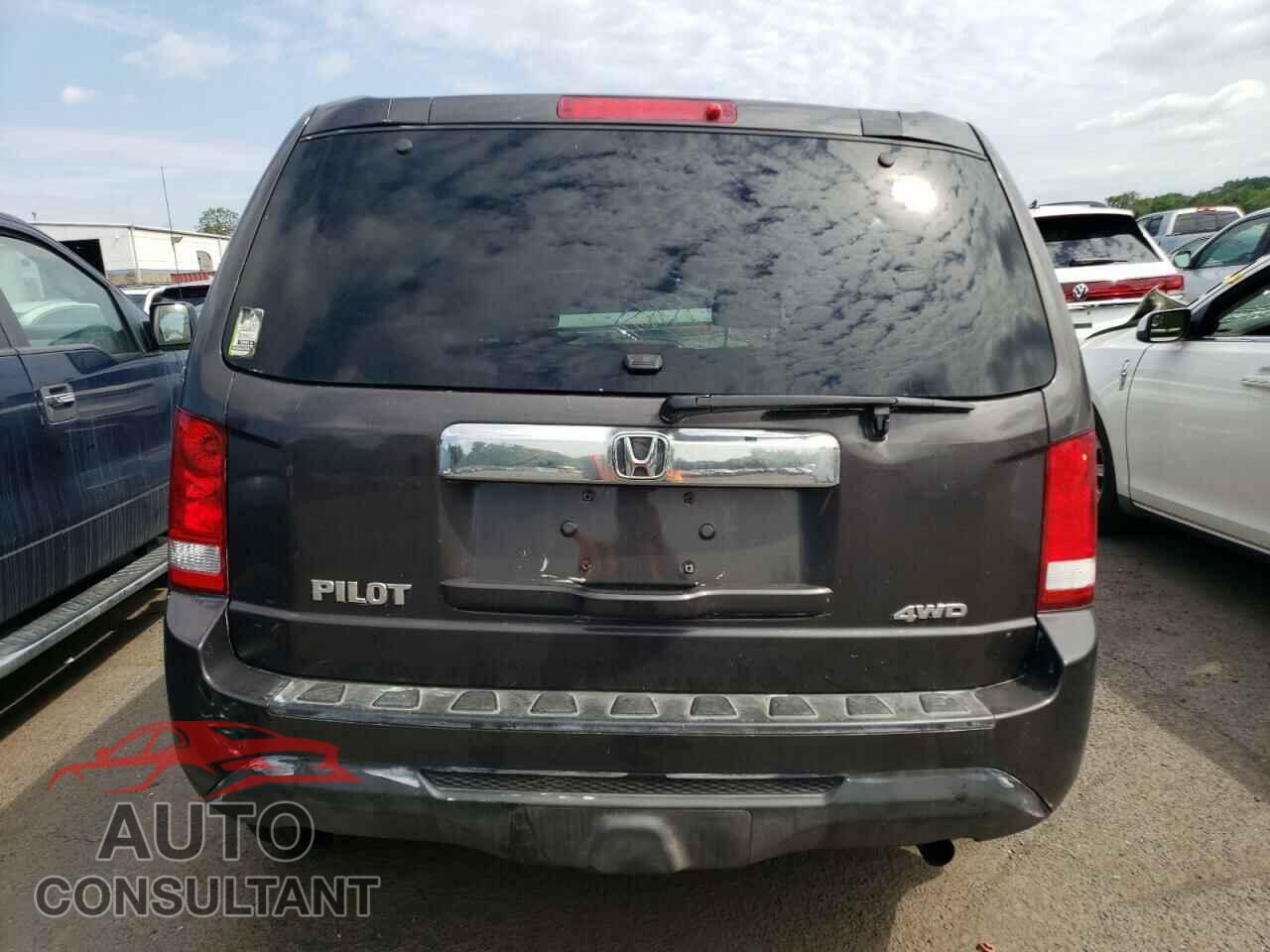 HONDA PILOT 2012 - 5FNYF4H28CB006021