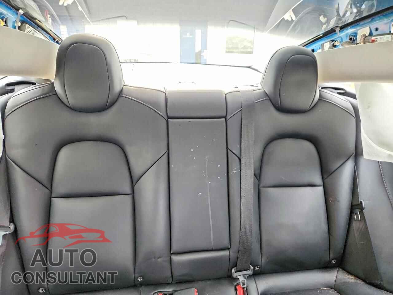 TESLA MODEL 3 2021 - 5YJ3E1EA6MF058076