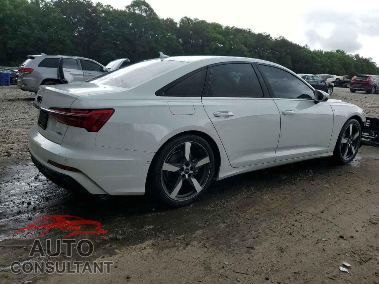 AUDI A6 2021 - WAUL2AF22MN024120