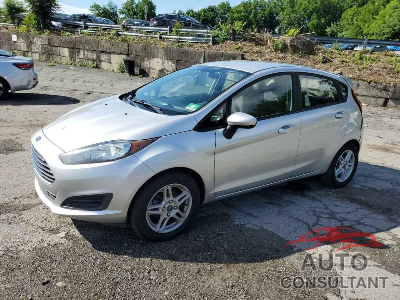 FORD FIESTA 2018 - 3FADP4EJ7JM112806