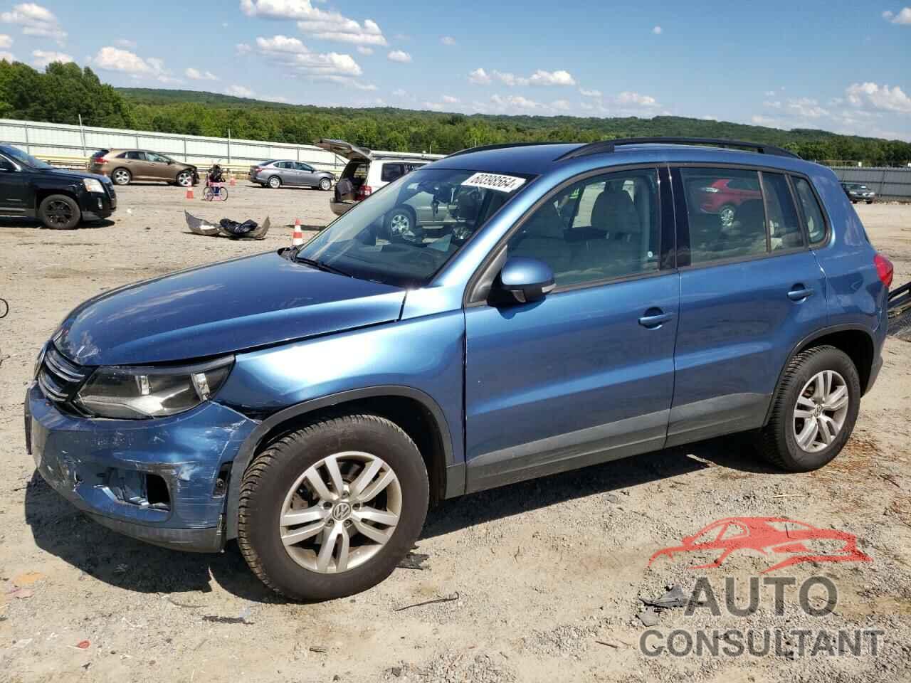 VOLKSWAGEN TIGUAN 2017 - WVGBV7AX9HK040474