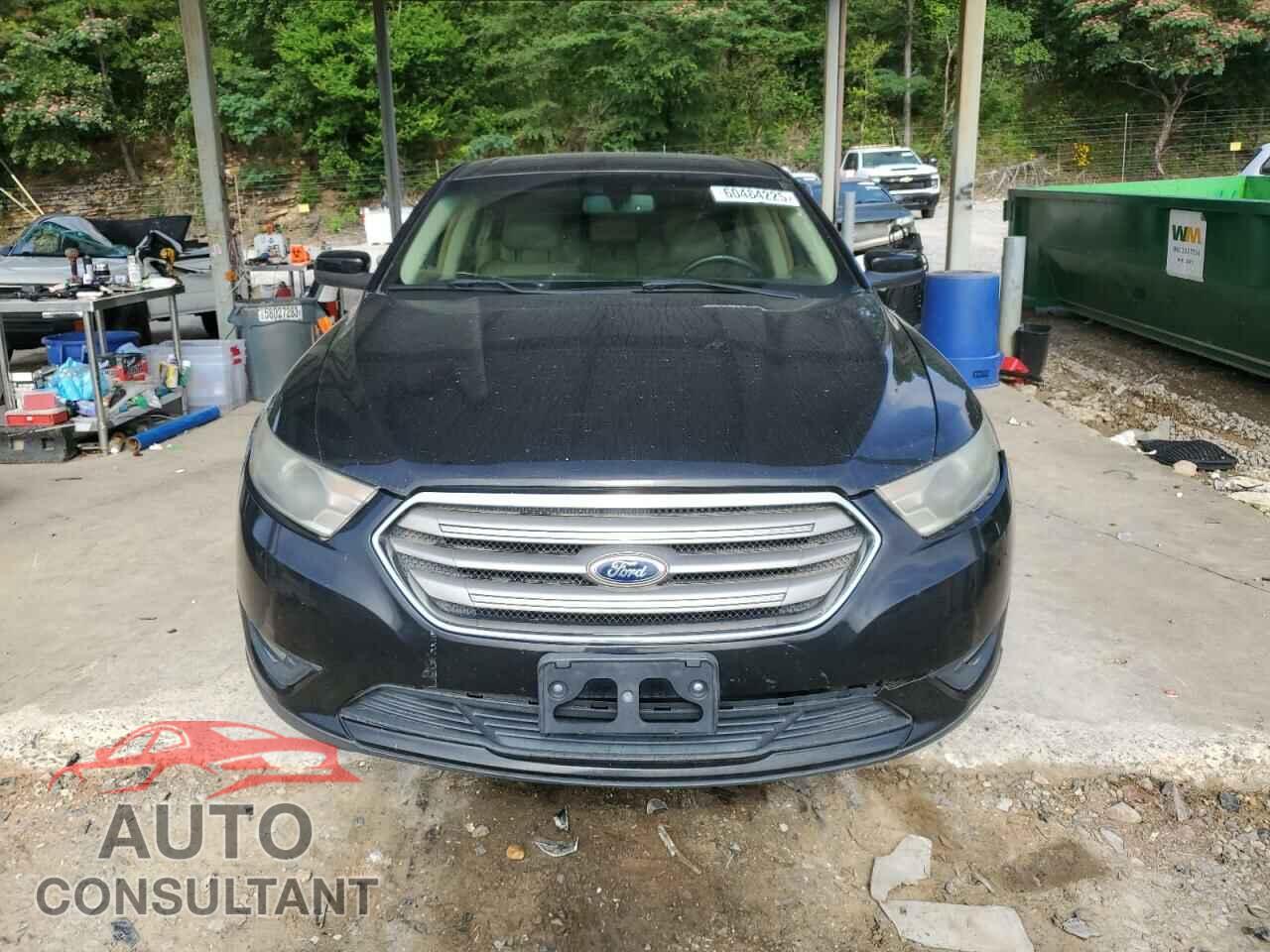 FORD TAURUS 2013 - 1FAHP2E8XDG168532