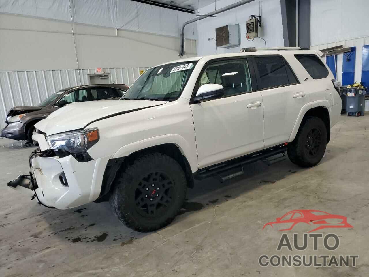 TOYOTA 4RUNNER 2022 - JTEEU5JR6N5262485