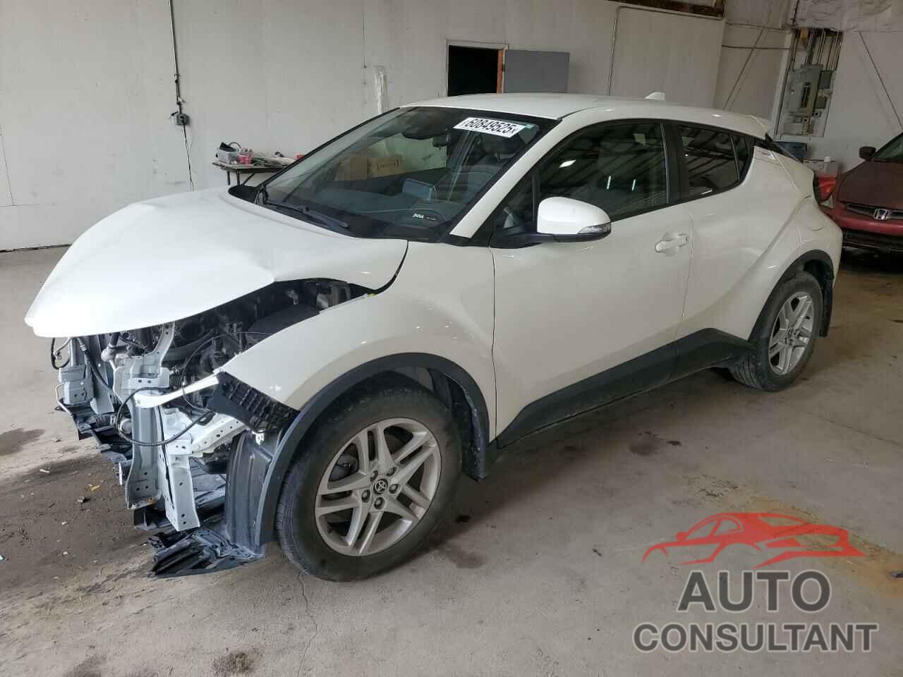 TOYOTA C-HR 2021 - JTNKHMBX3M1107915