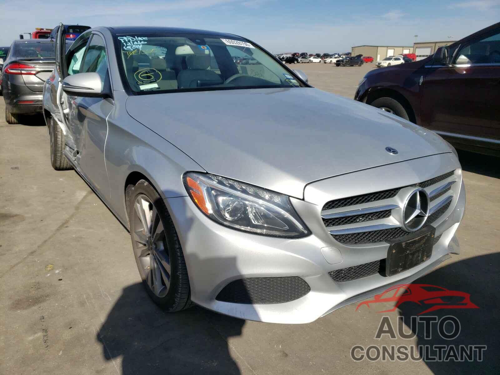 MERCEDES-BENZ C CLASS 2018 - 55SWF4JB1JU240899