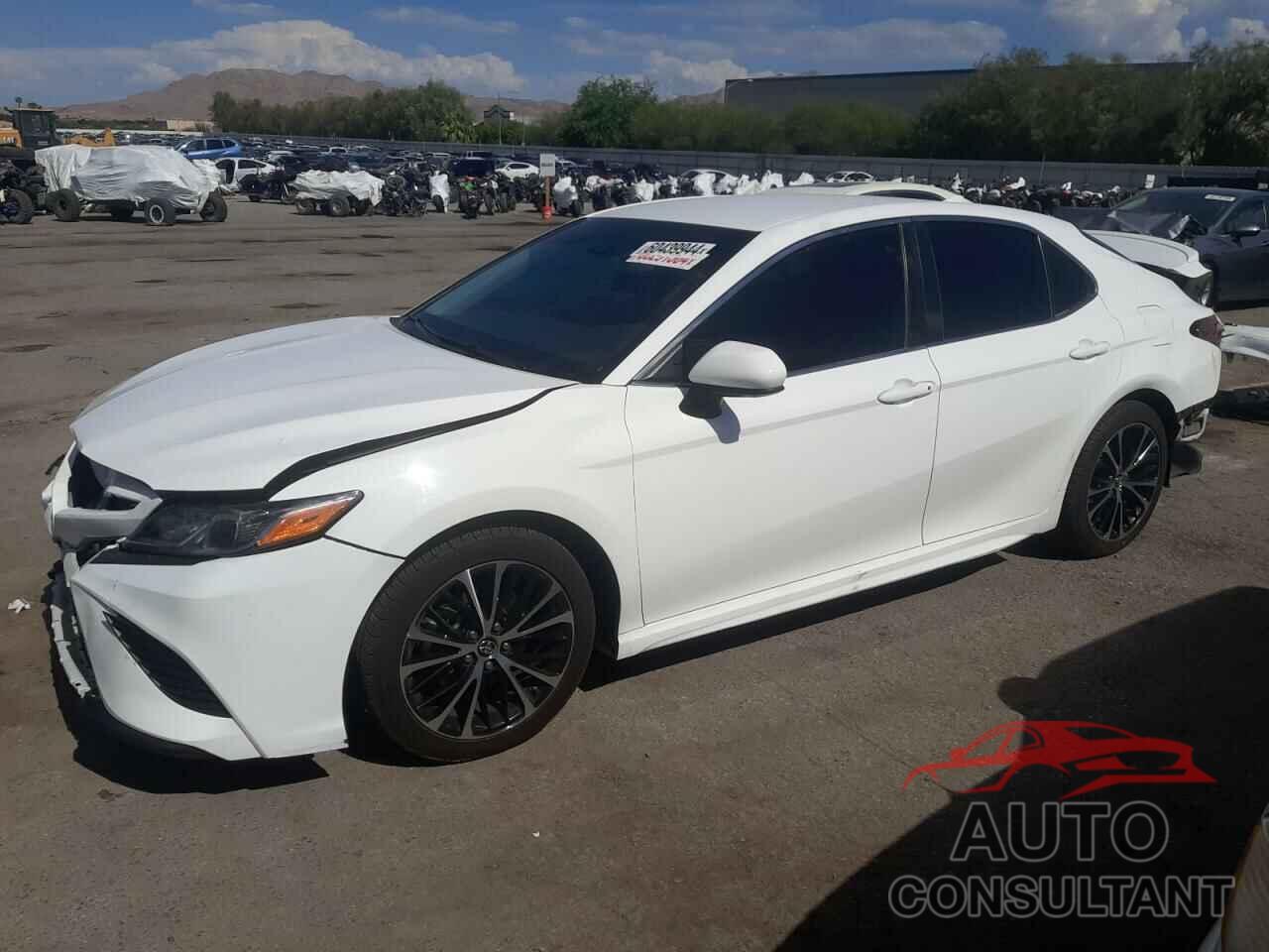 TOYOTA CAMRY 2019 - 4T1B11HK2KU213928