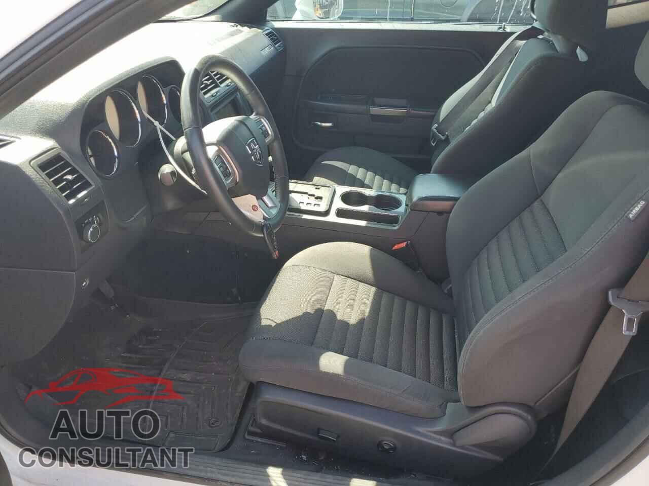 DODGE CHALLENGER 2013 - 2C3CDYAG4DH704476