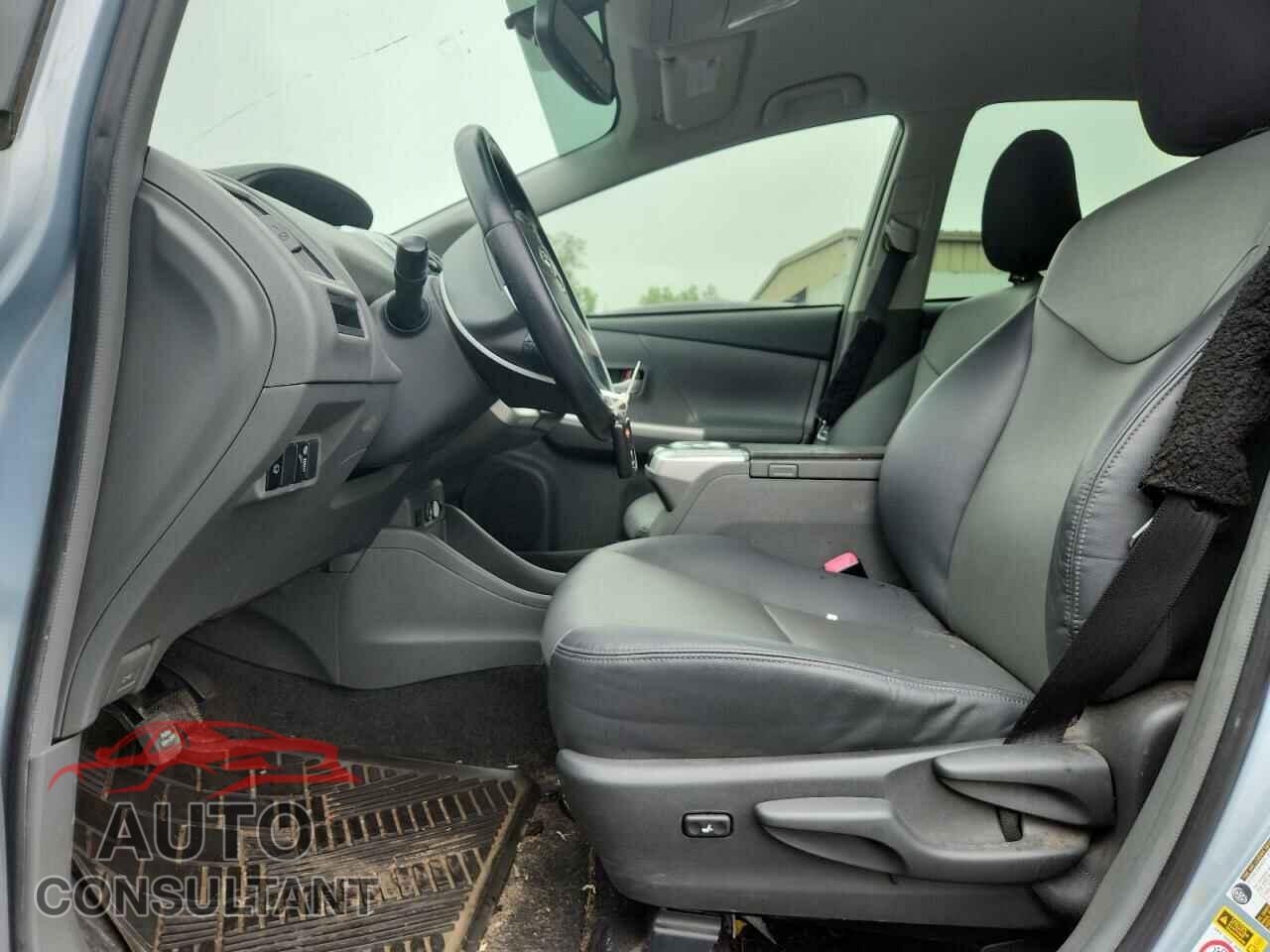 TOYOTA PRIUS 2013 - JTDZN3EU8D3208900