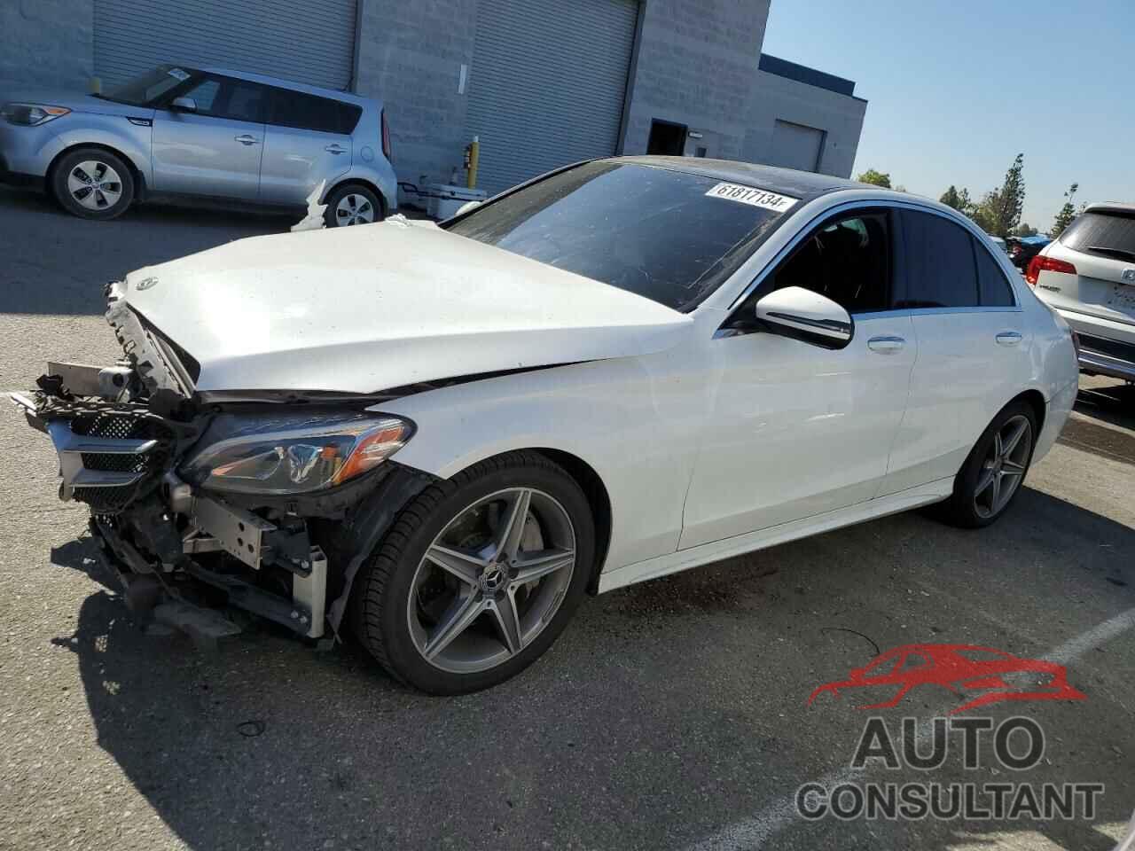 MERCEDES-BENZ C-CLASS 2018 - 55SWF4JB2JU249255