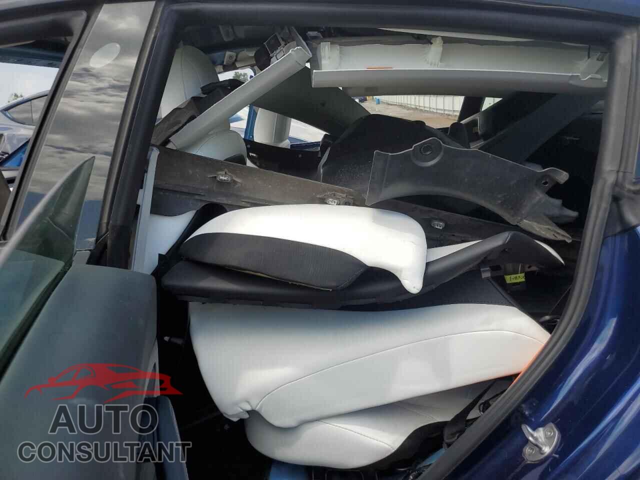 TESLA MODEL 3 2023 - 5YJ3E1EA8PF429193