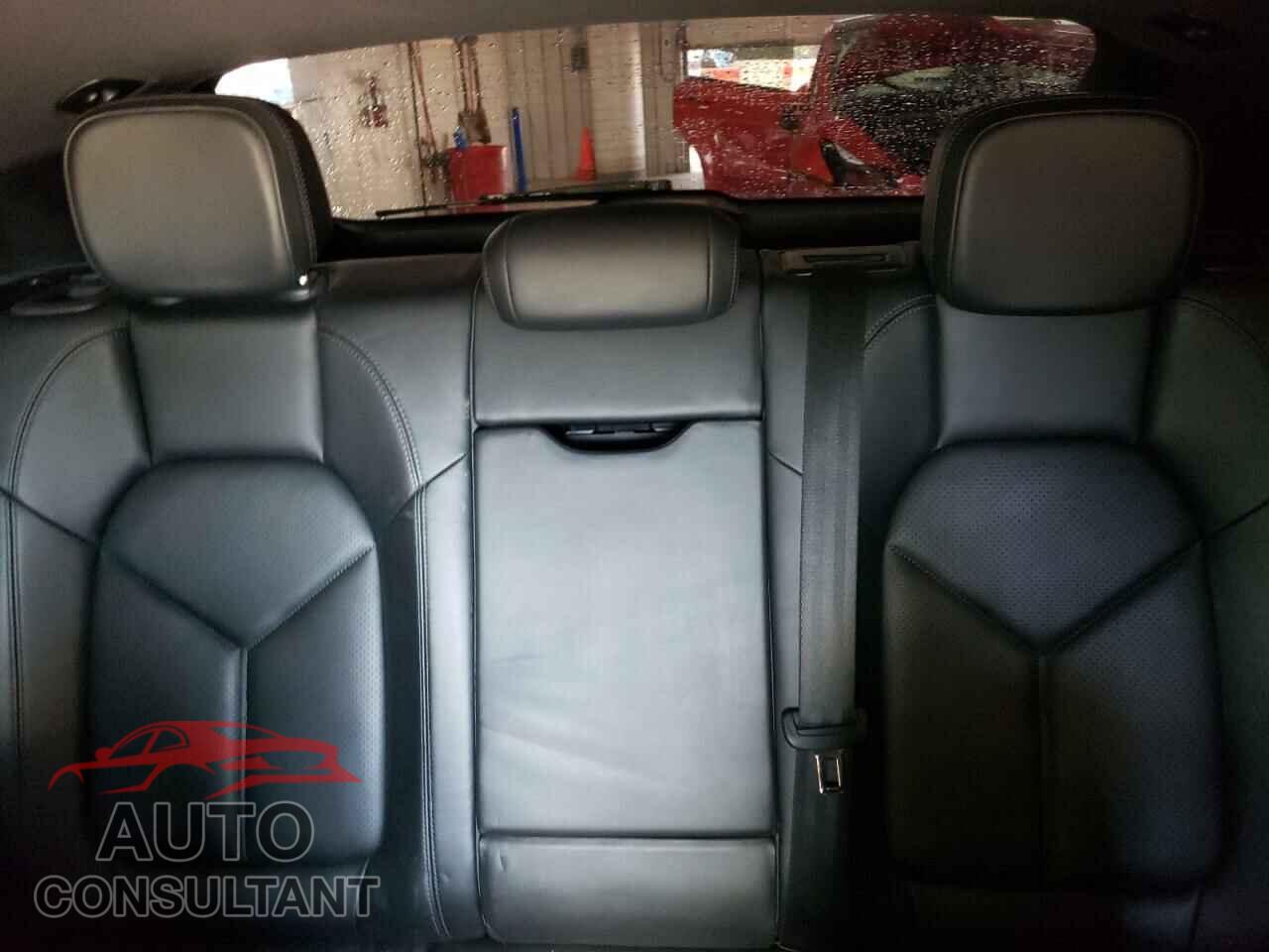 PORSCHE MACAN 2016 - WP1AB2A57GLB54877