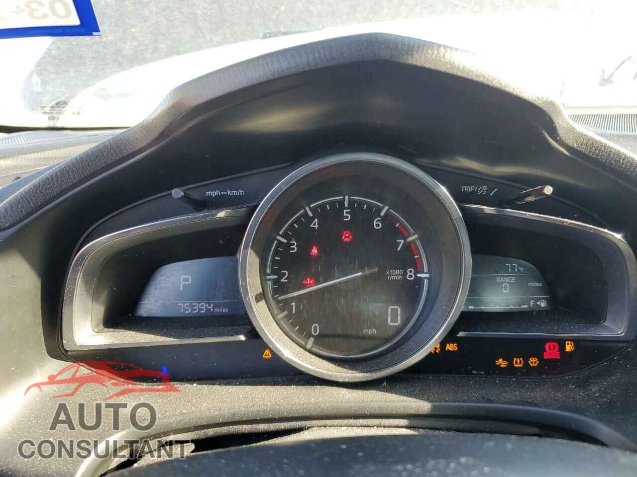 MAZDA 3 2017 - 3MZBN1W33HM130748