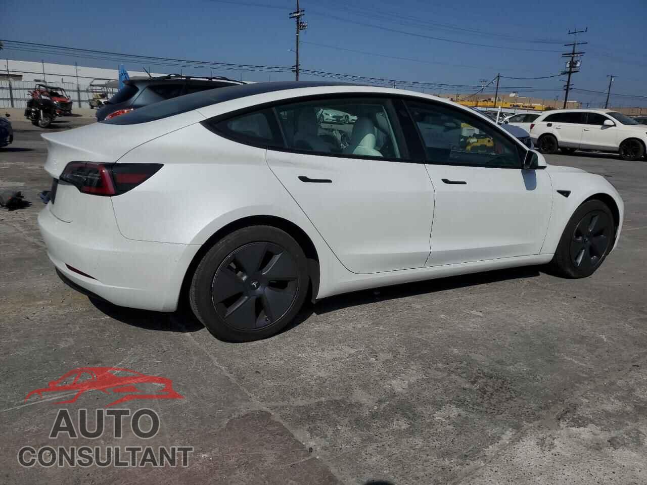 TESLA MODEL 3 2023 - 5YJ3E1EA0PF438258