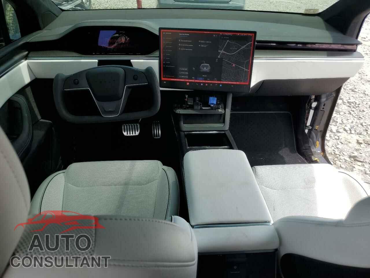 TESLA MODEL X 2024 - 7SAXCBE60RF436427