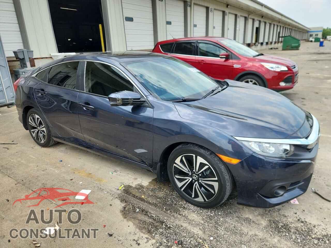 HONDA CIVIC 2018 - JHMFC1F3XJX034267