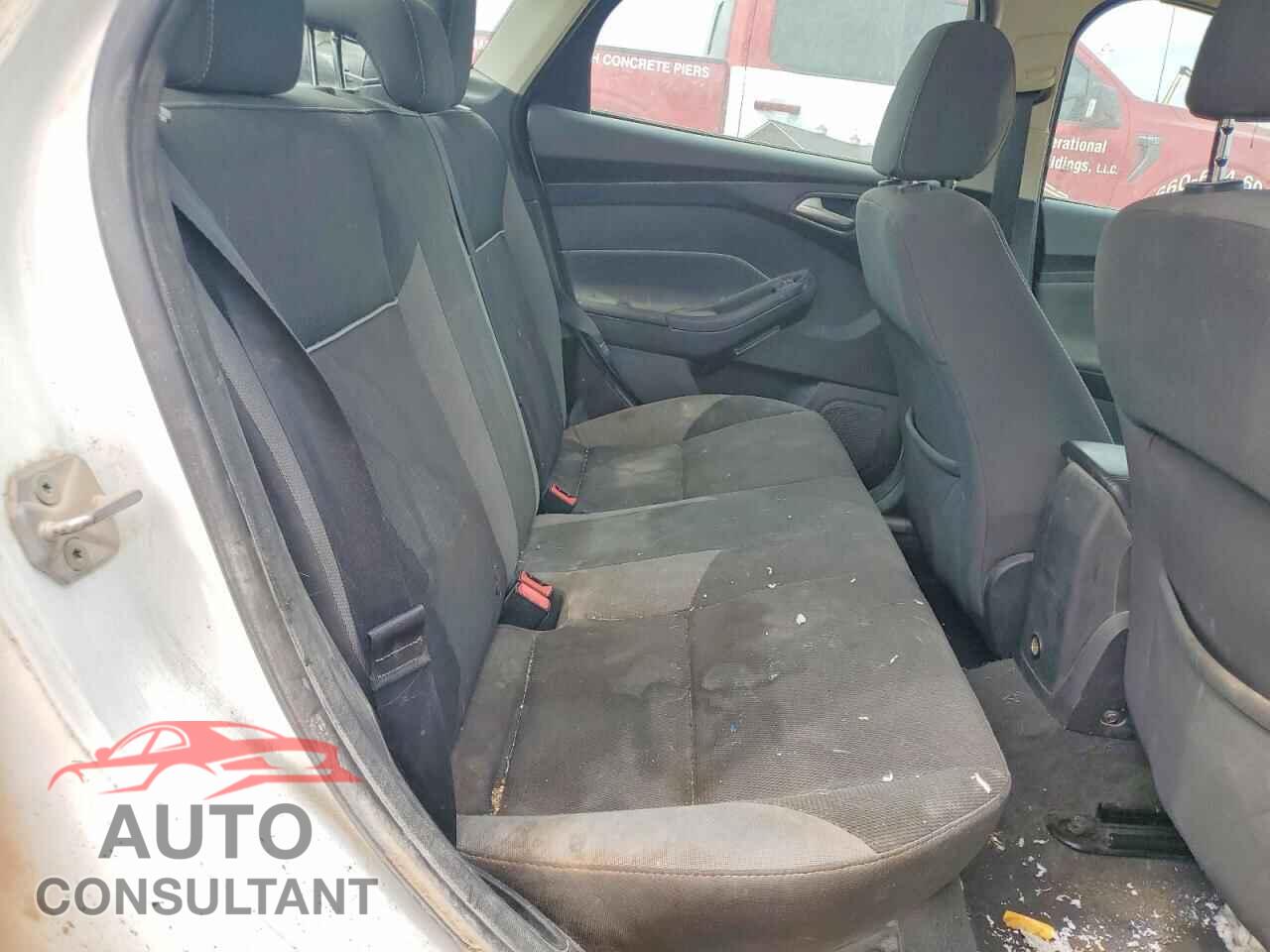 FORD FOCUS 2014 - 1FADP3F28EL270824