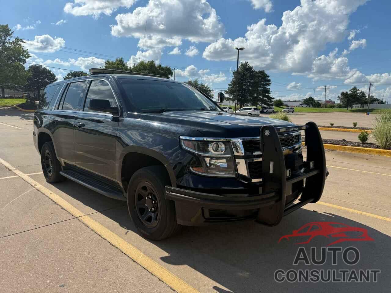 CHEVROLET TAHOE 2018 - 1GNLCDEC6JR353961