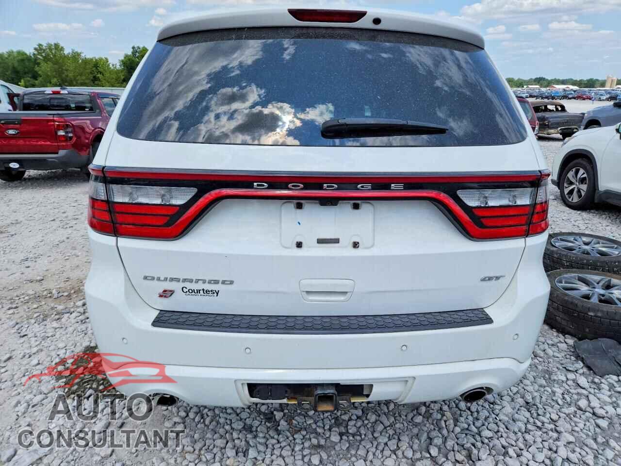 DODGE DURANGO 2018 - 1C4RDJDG1JC395492