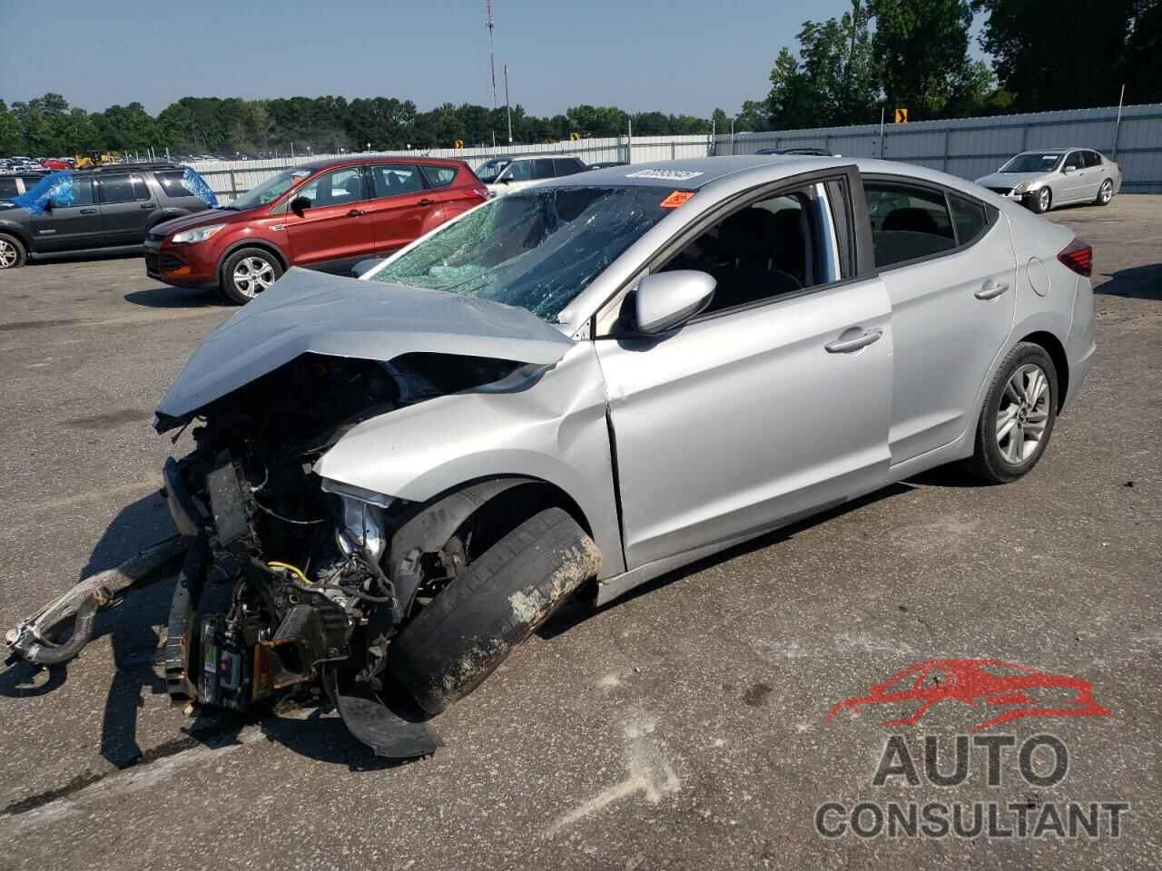 HYUNDAI ELANTRA 2020 - KMHD84LF2LU044589