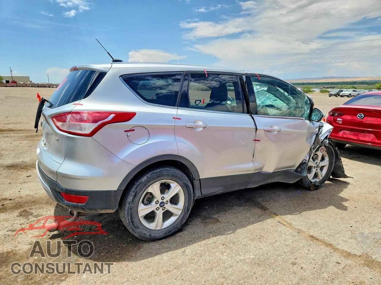 FORD ESCAPE 2015 - 1FMCU0G77FUC88830