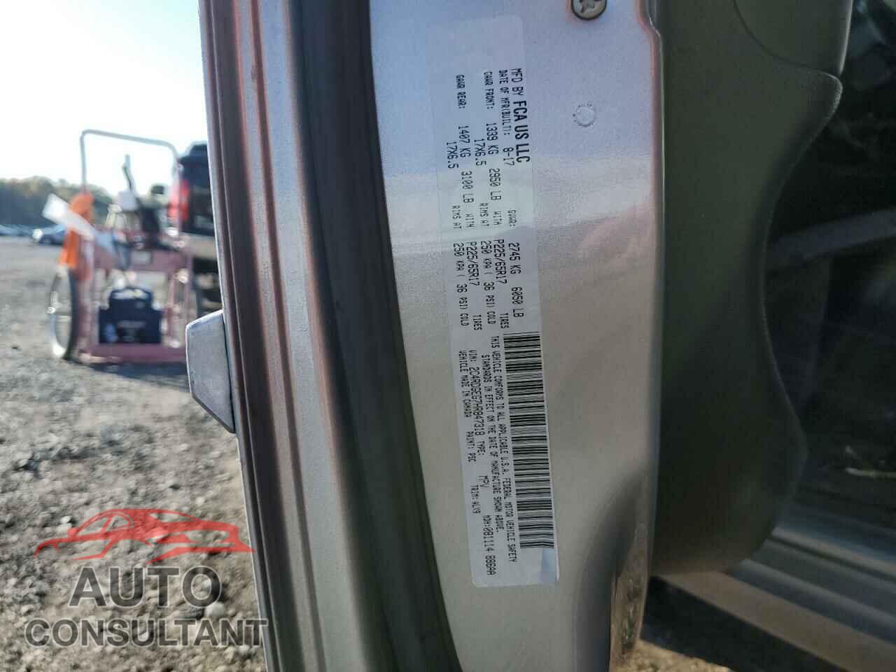 DODGE CARAVAN 2017 - 2C4RDGEG7HR847318