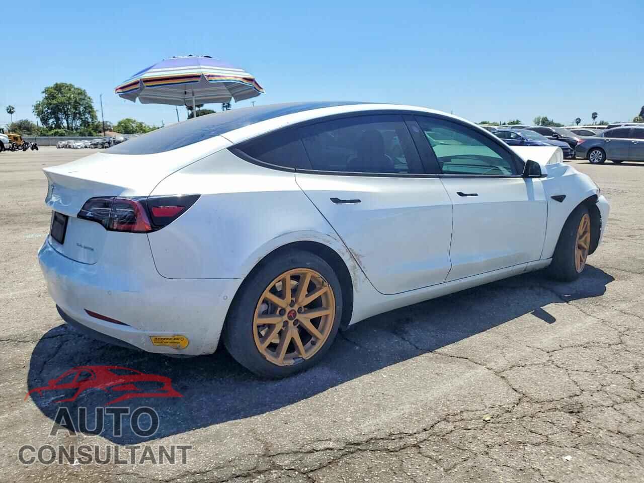 TESLA MODEL 3 2022 - 5YJ3E1EB9NF325978
