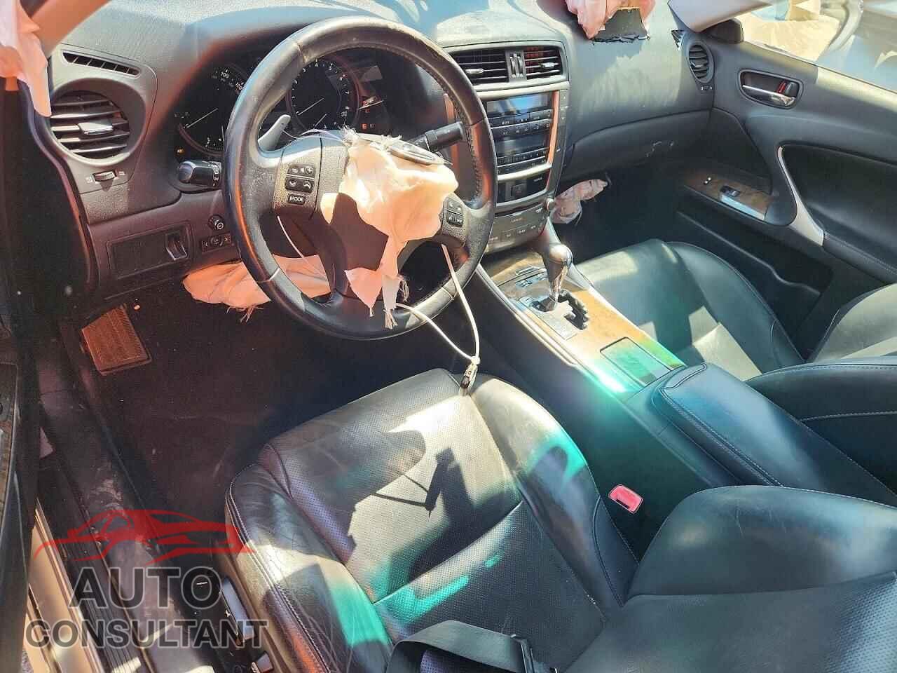 LEXUS IS 2010 - JTHBF5C24A5109369