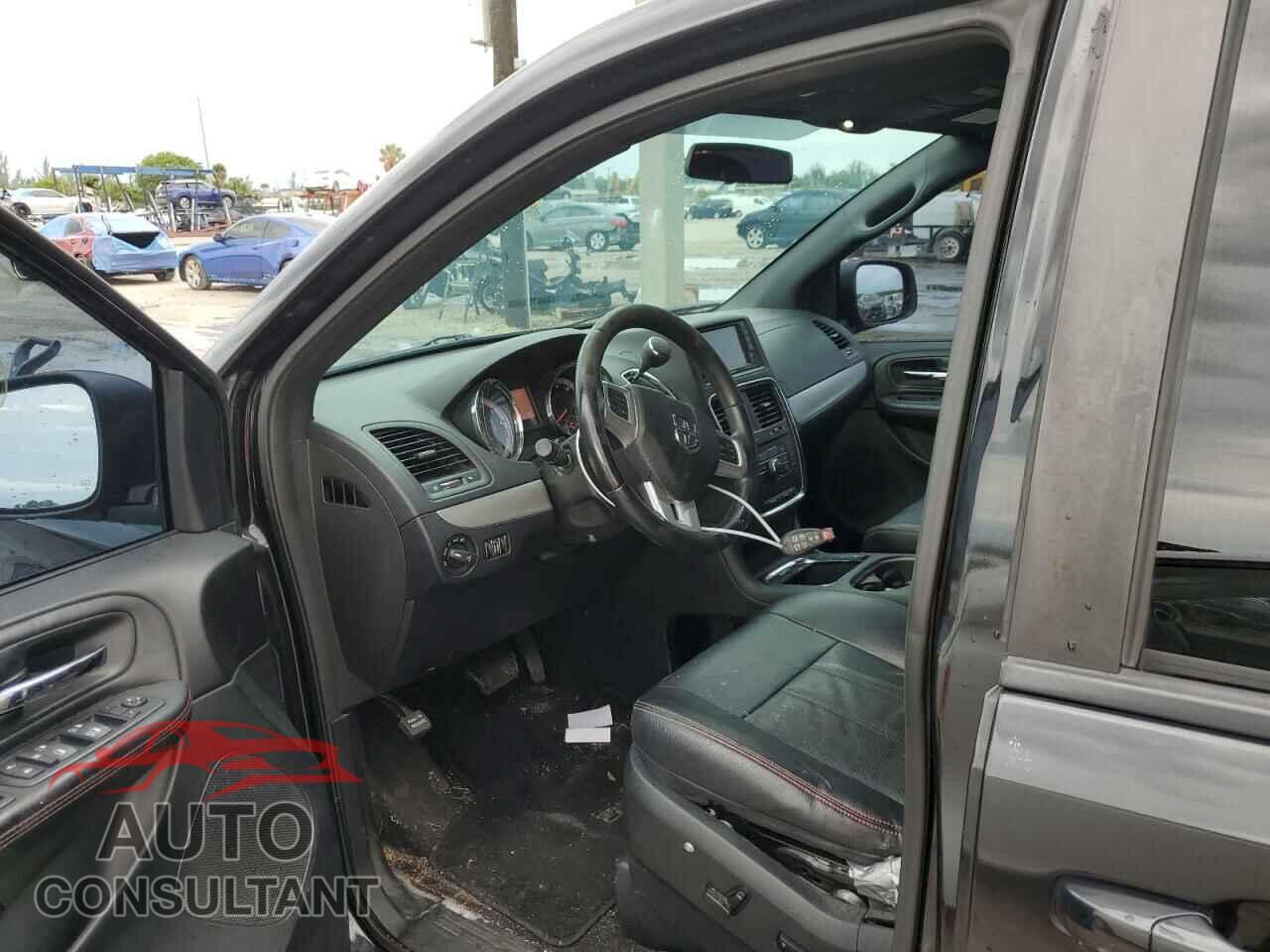 DODGE CARAVAN 2016 - 2C4RDGEG7GR339395
