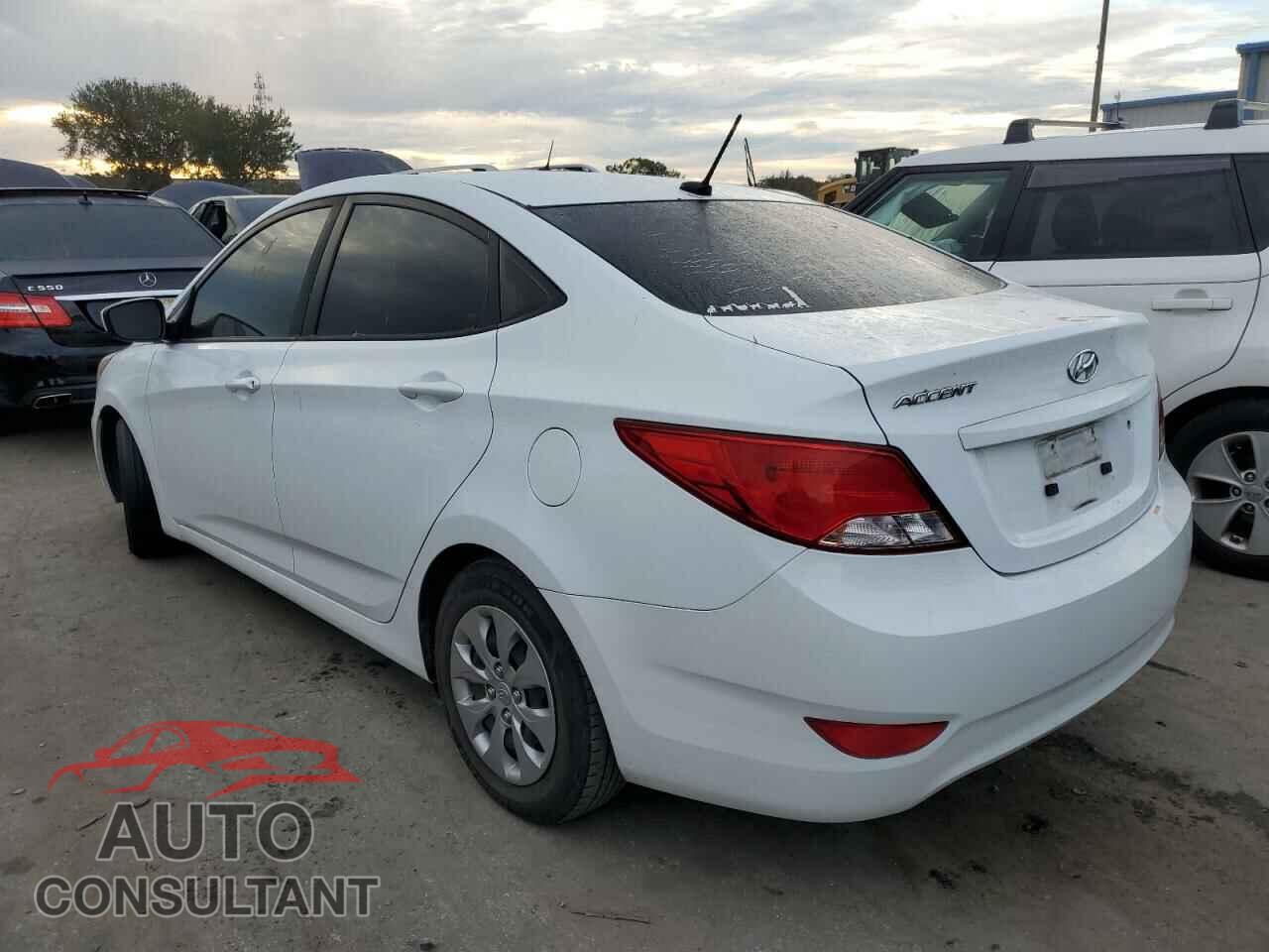 HYUNDAI ACCENT 2017 - KMHCT4AE8HU309916