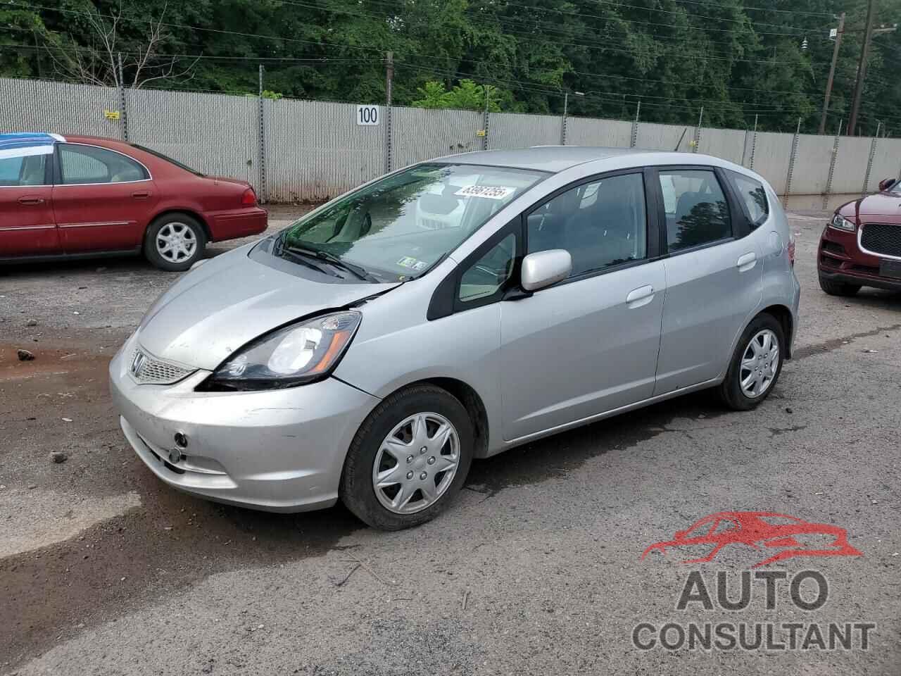 HONDA FIT 2013 - JHMGE8H3XDC011927