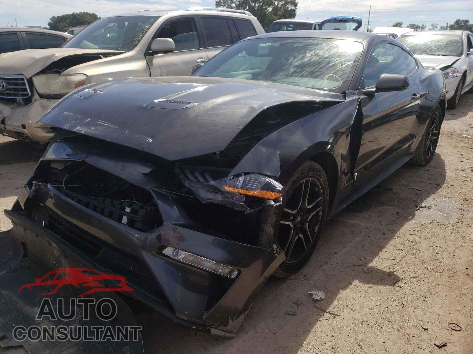 FORD MUSTANG 2018 - 1FA6P8TH5J5174873